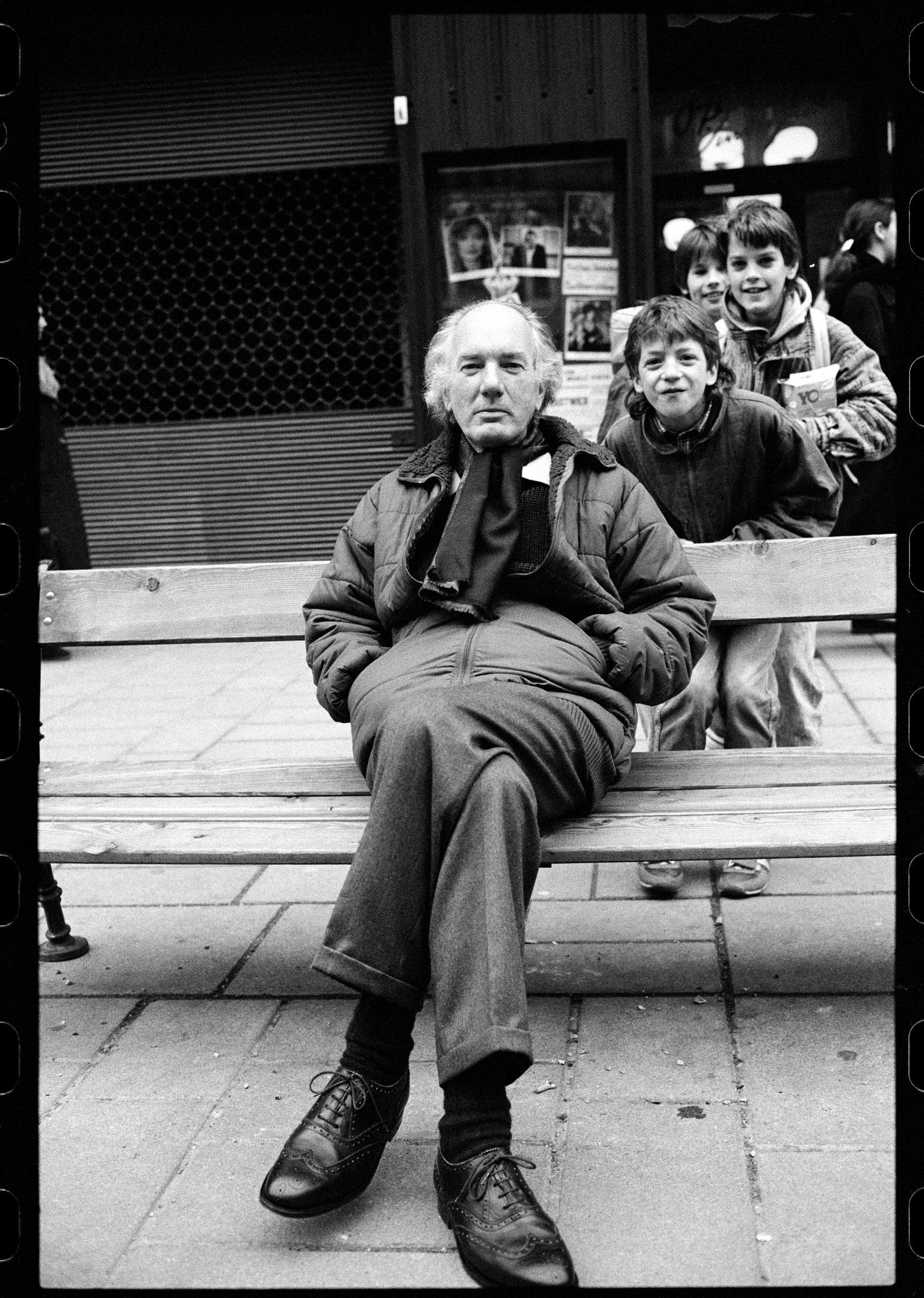 Thomas Bernhard ©Thomas Bernhard; Am Graben, Wien 1988 ©Sepp Dreissinger - copie